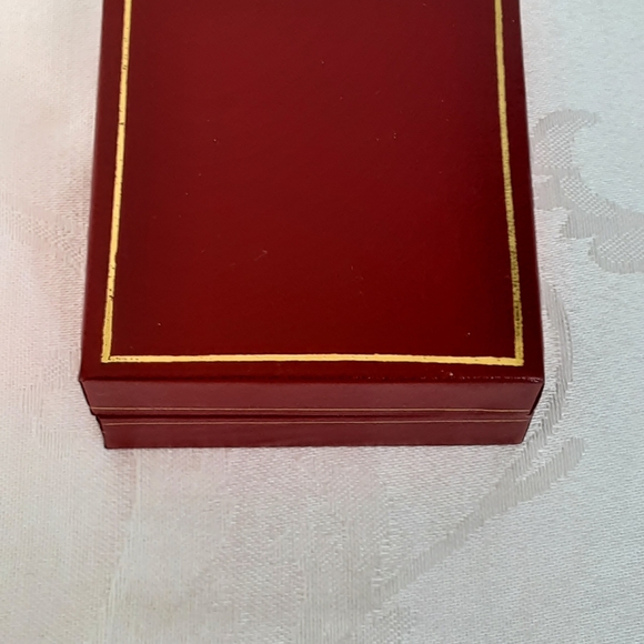 24K Gold Plated Singapore Orchid Copper Brooch/Pendant - Picture 3 of 7